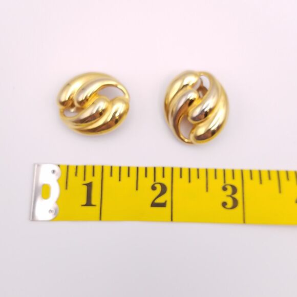 Erwin Pearl Clip On Earrings Gold Tone Oval Scallop Swirl Signed - Picture 7 of 7